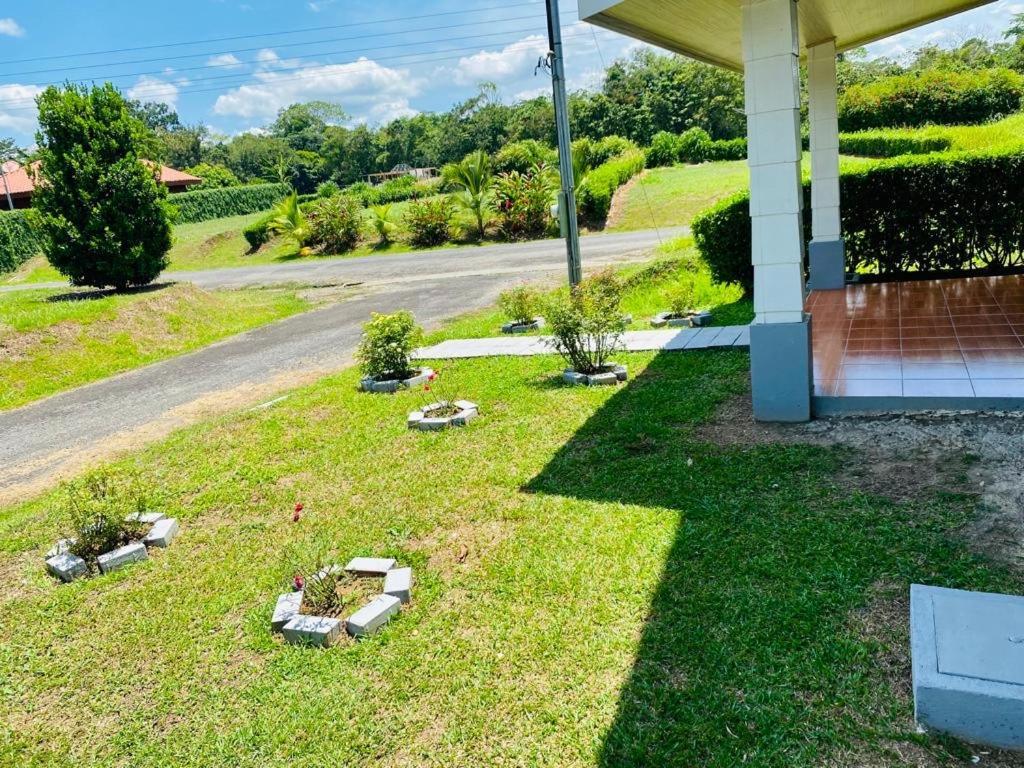 Casa De Las Rosas Volcan Arenal La Fortuna Exterior foto